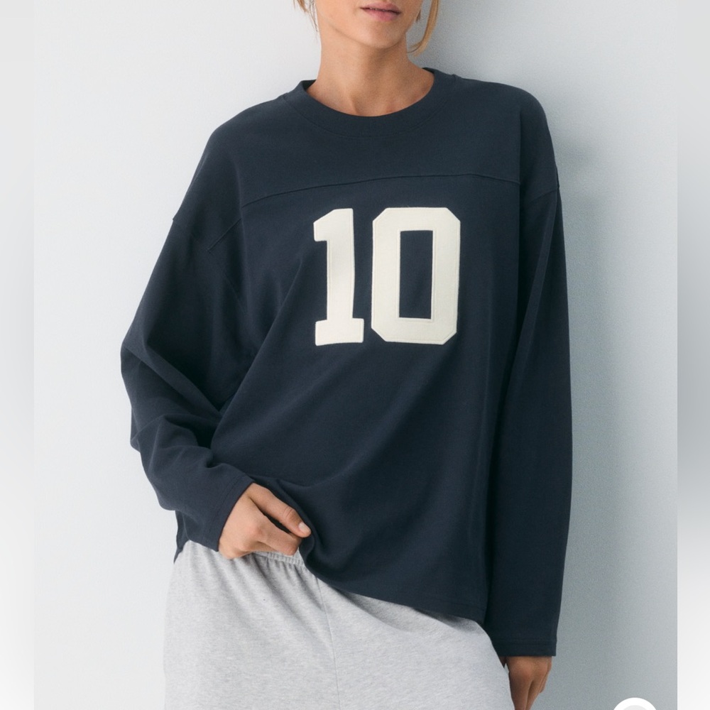 BNWOT Aritzia Mighty Cotton Ramos Longsleve - size Small